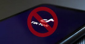 Italia blochează accesul copiilor la TikTok, după ce o fetiţă a murit asfixiată în timp ce filma un filmuleț